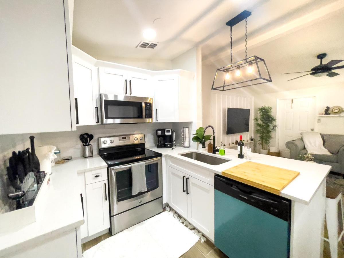 Cozy Home In Tampa Near Ybor & Busch Gardens Kültér fotó